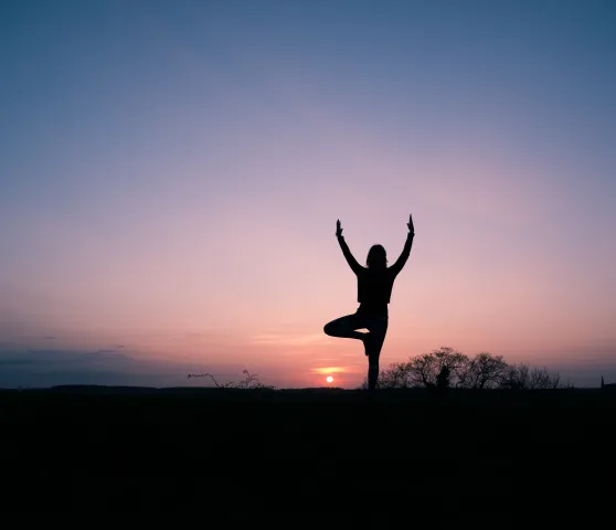 Yoga (Foto: Carl Newton (unsplash.com)) Yoga (Foto: Carl Newton (unsplash.com))