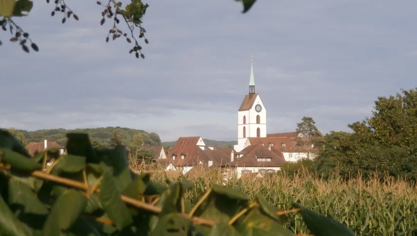 Dorfkirche Blick (Foto: Dan Holder)