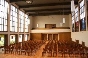 Kirchensaal-1 (Foto: Christoph Peter Baumann)
